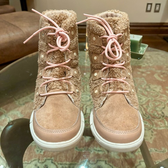 SOREL Women's Explorer™ II Joan Cozy Boot - Picture 7 of 10